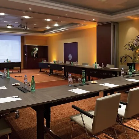 Hotel Mercure Paris Cdg Airport&convention 4*