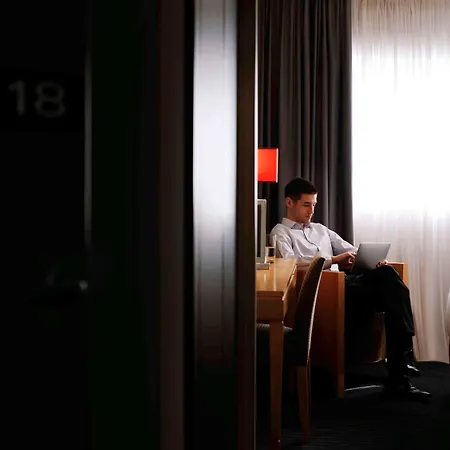 Mercure Paris Cdg Airport & Convention Hotel Roissy-en-France