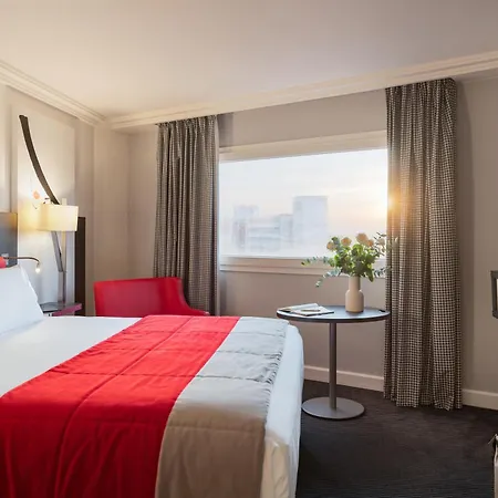 Hotel Mercure Paris Cdg Airport & Convention 4*