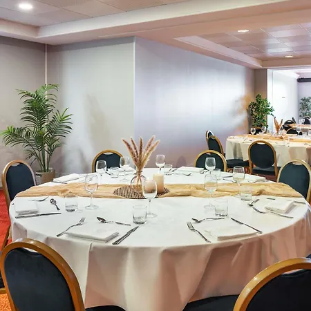 Mercure Paris Cdg Airport & Convention 4*