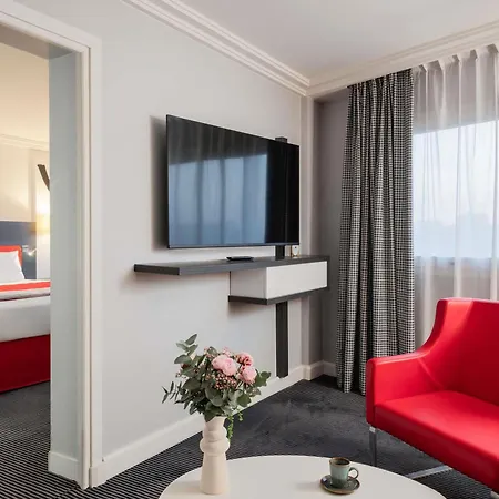 Mercure Paris Cdg Airport & Convention Hotel 4*