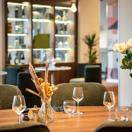 Mercure Paris Cdg Airport & Convention 4* Roissy-en-France
