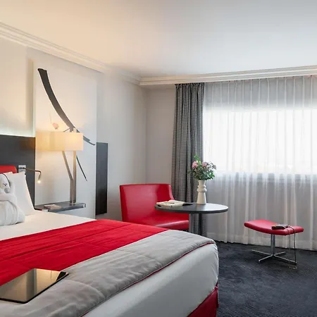 ميركيور باريس مطار شارل ديغول ومركز المؤتمرات 4*