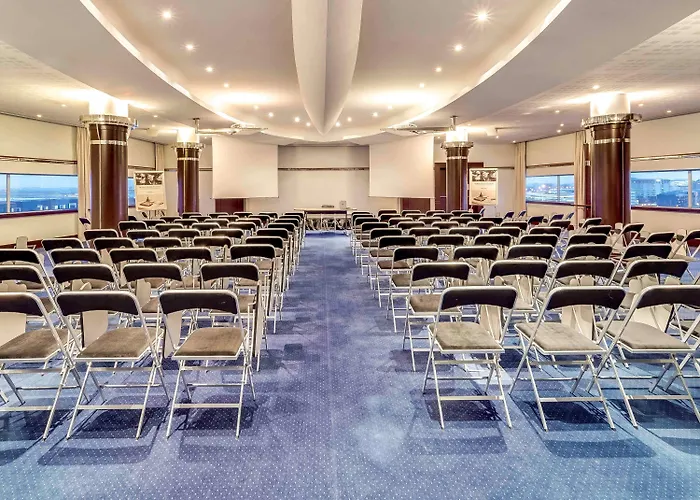 Mercure Paris Cdg Airport & Convention 4* Ρουασί-αν-Φρανς